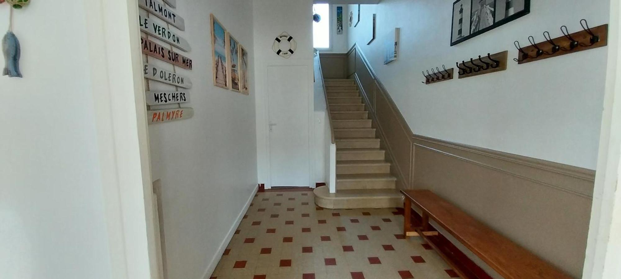 Maison De Ville Plein Centre, 3 Etoiles, A 200M De La Plage, Parking Prive, Wifi Royan Exterior foto